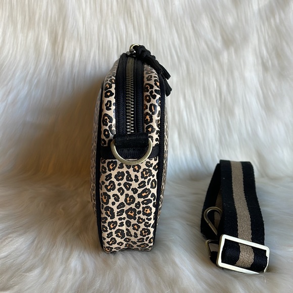 Anthropologie Camera Crossbody Bag - Picture 8 of 16